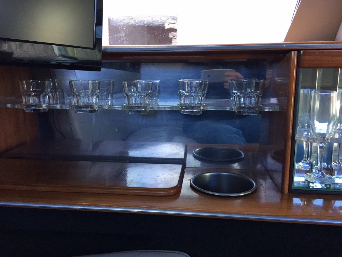 Limousine for Sale in Greenfield, IN - Photo 20