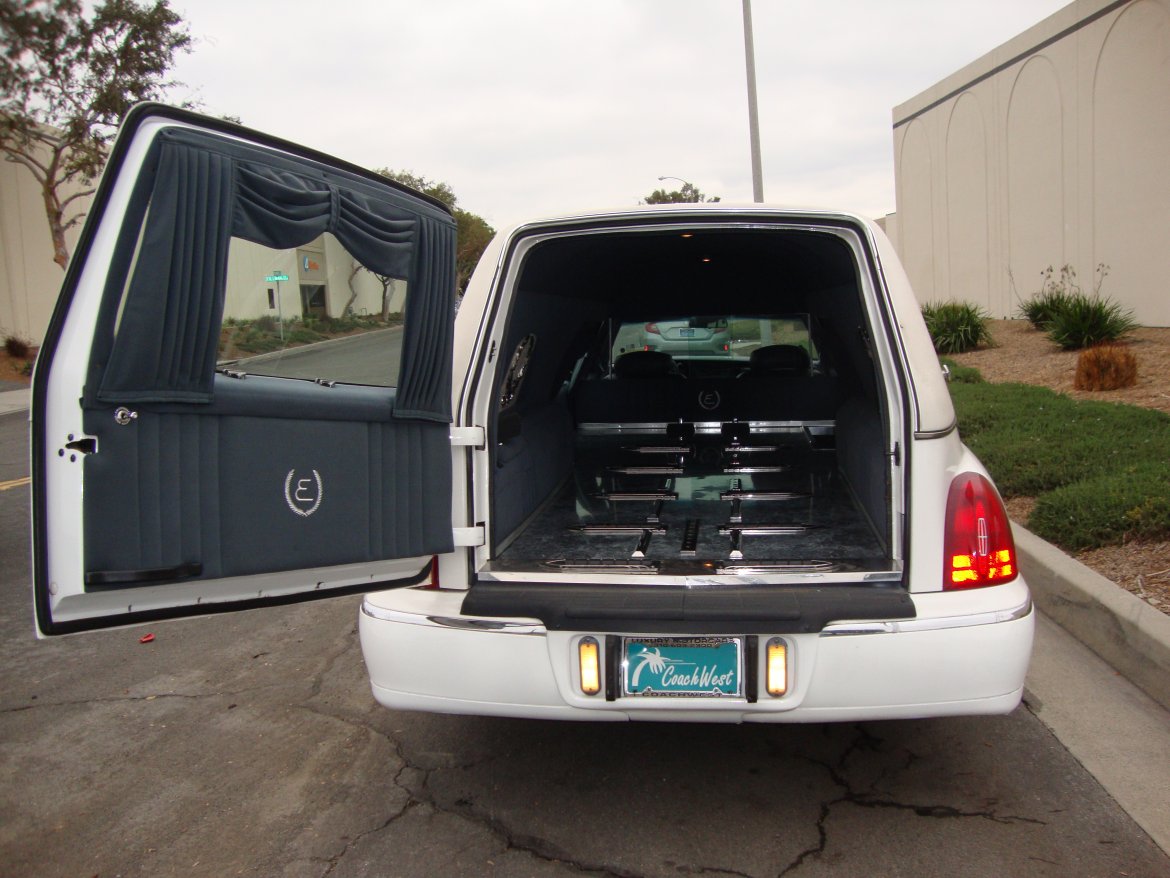 Funeral for Sale in Carson, CA - Photo 3