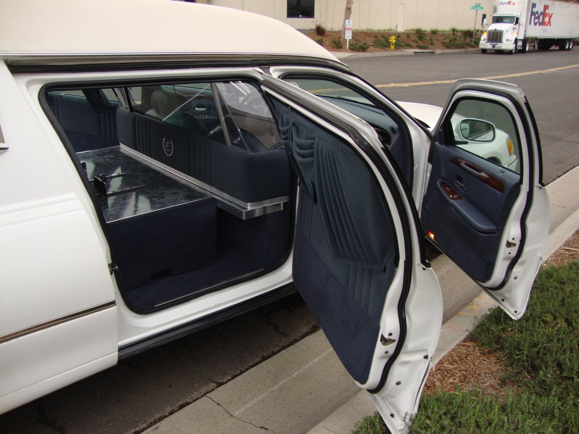 Funeral for Sale in Carson, CA - Photo 11