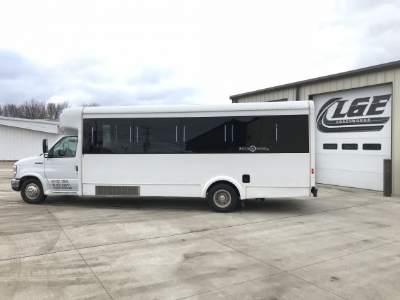 2013 Ford E450 Limo Bus for Sale in NORTH EAST, PA - Photo 2