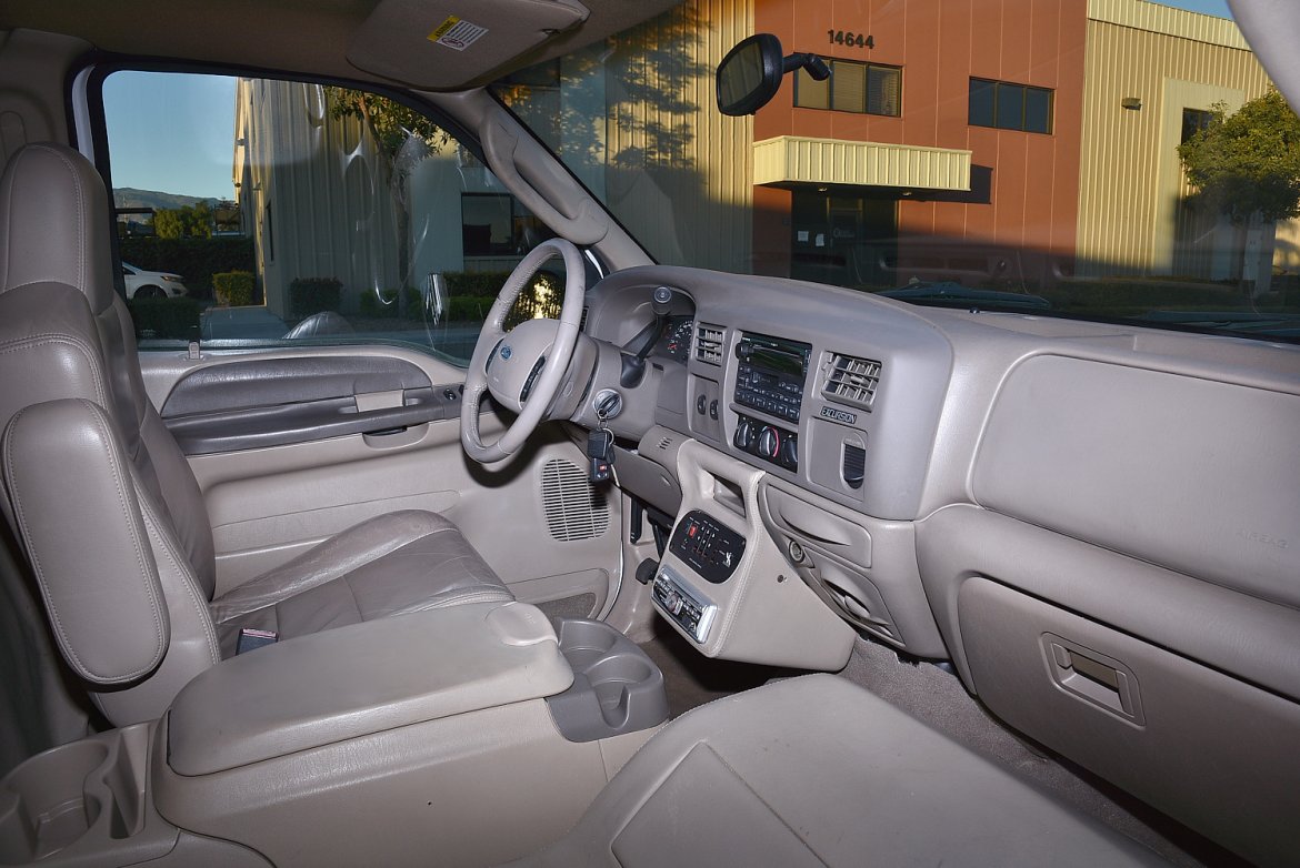 SUV Stretch for Sale in Fontana, CA - Photo 11