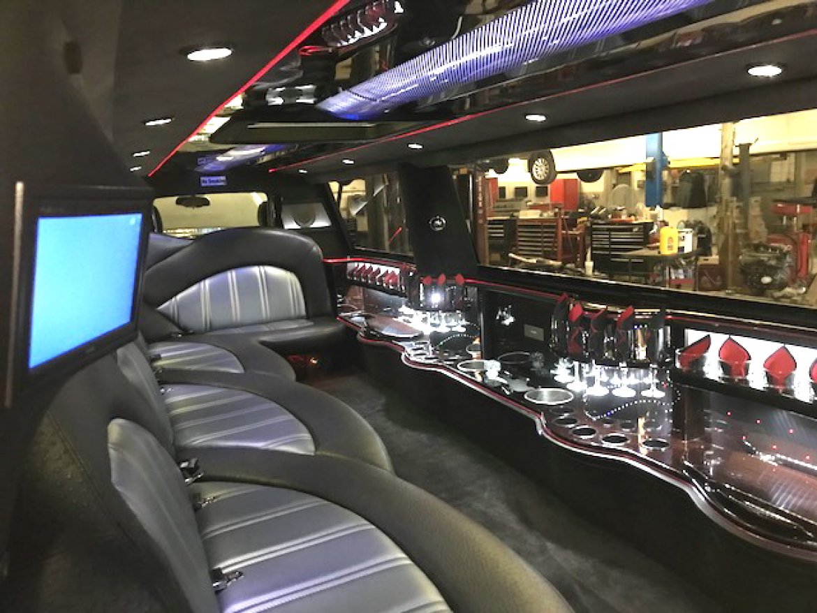 Limousine for Sale in Oaklyn, NJ - Main Photo