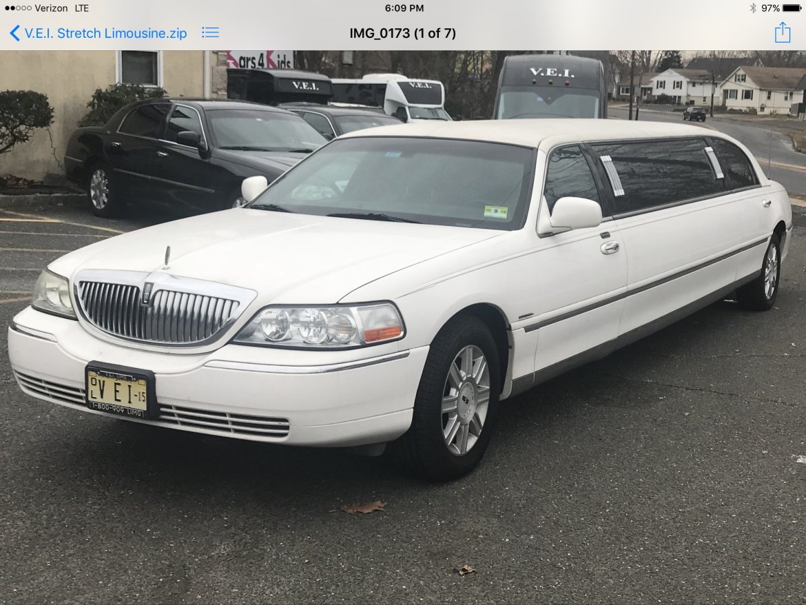 Limousine for Sale in Matawan, NJ - Main Photo
