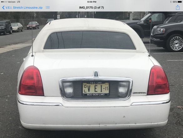 2007 Lincoln Town Car Limousine for Sale in Matawan, NJ - Photo 2