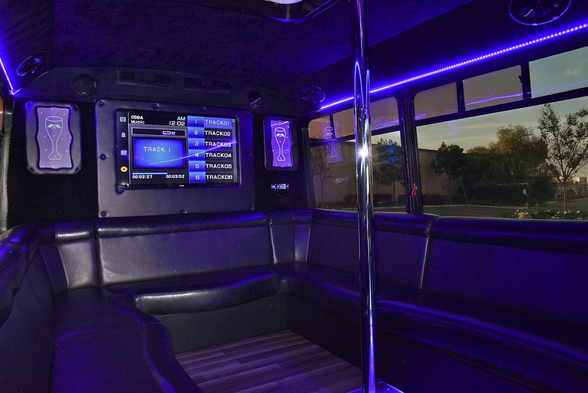 Limo Bus for Sale in Fontana, CA - Photo 12