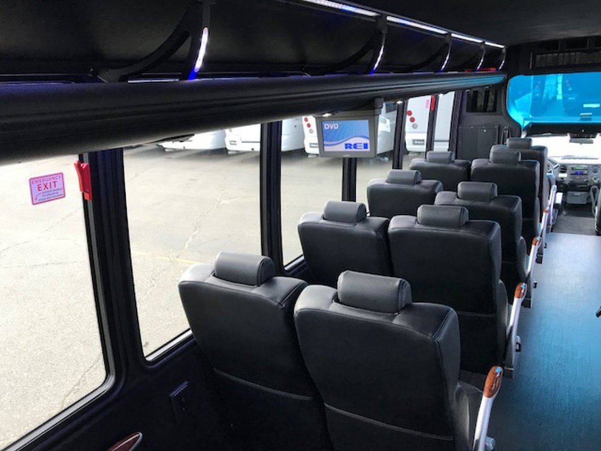 Shuttle Bus for Sale in Riverside, CA - Photo 12
