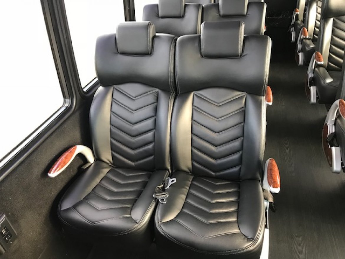 Shuttle Bus for Sale in Riverside, CA - Photo 28