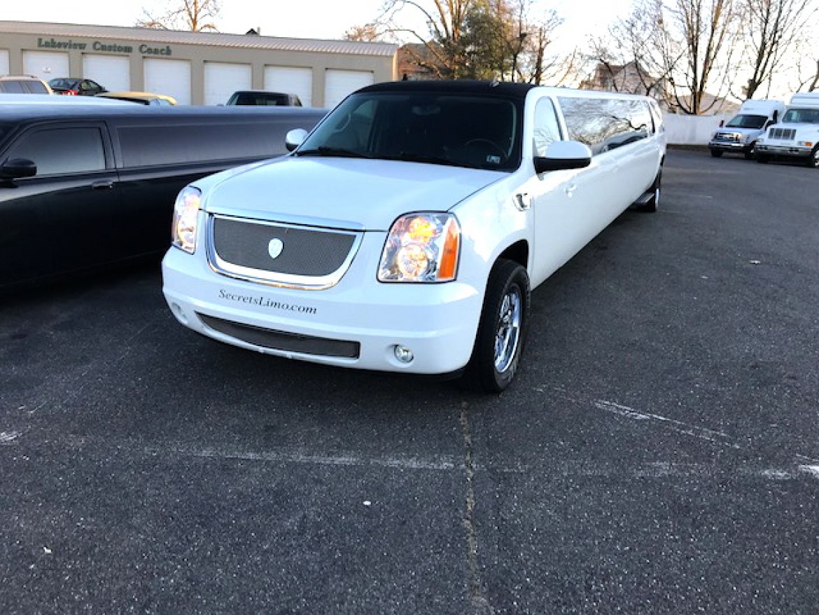SUV Stretch for Sale in Oaklyn, NJ - Photo 3