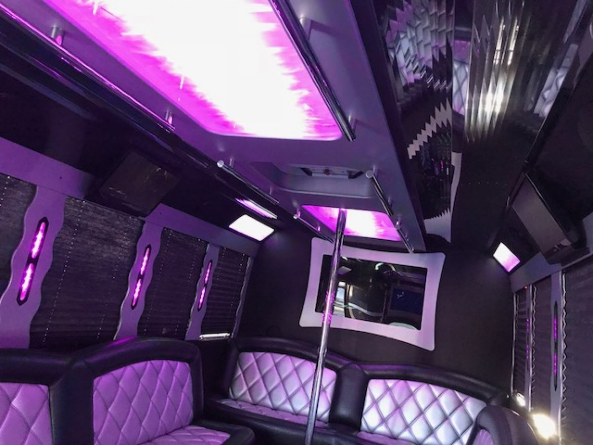 Limo Bus for Sale in Oaklyn, NJ - Photo 6