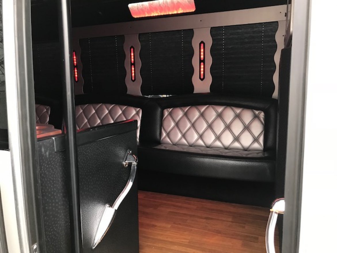 Limo Bus for Sale in Oaklyn, NJ - Photo 12