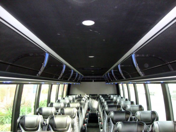 2017 Freightliner M2 Executive Shuttle for Sale in Carson, CA - Photo 2