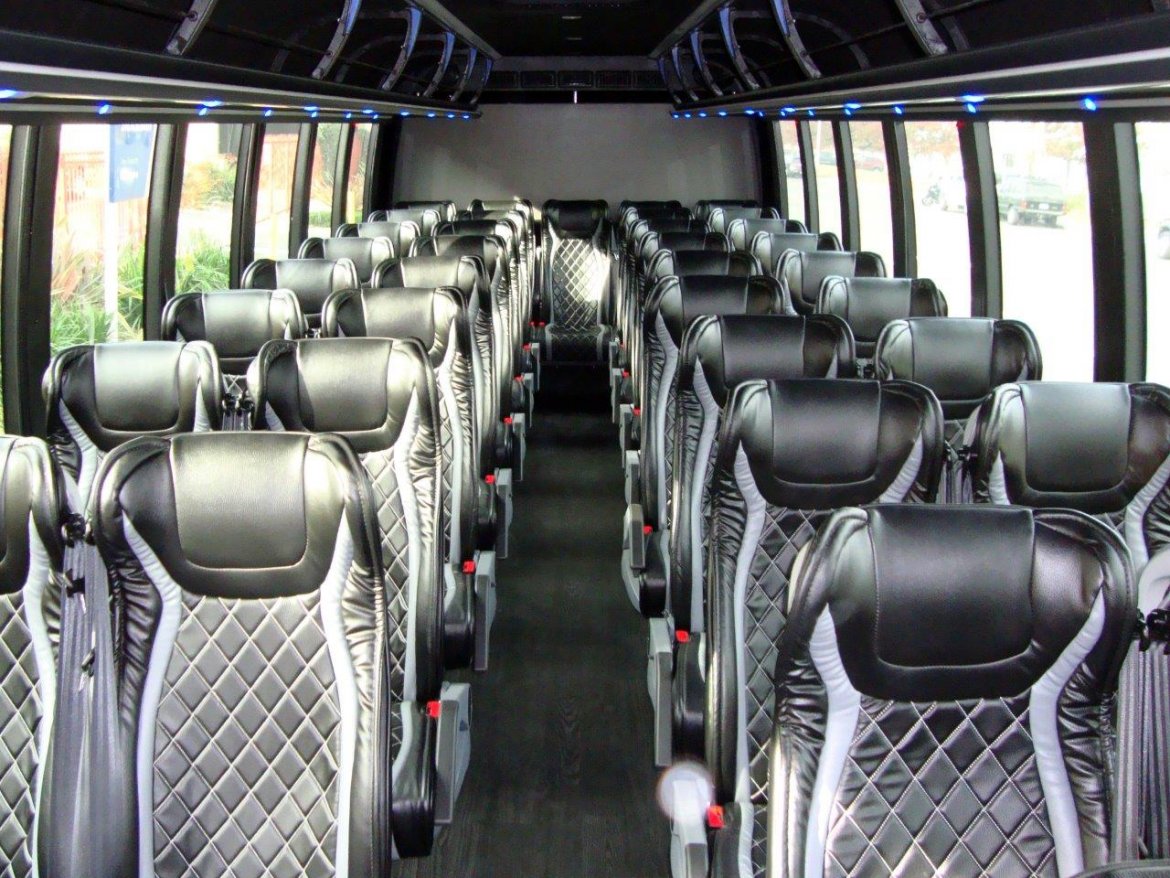 Executive Shuttle for Sale in Carson, CA - Photo 3
