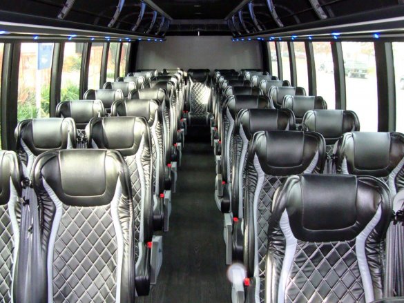 2017 Freightliner M2 Executive Shuttle for Sale in Carson, CA - Photo 3