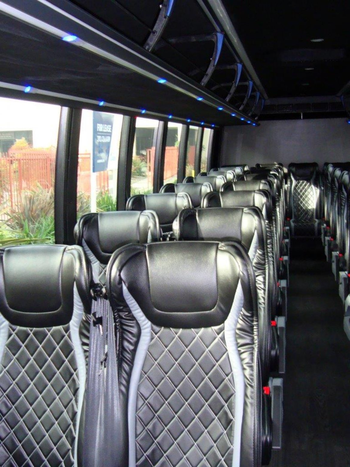 Executive Shuttle for Sale in Carson, CA - Photo 5
