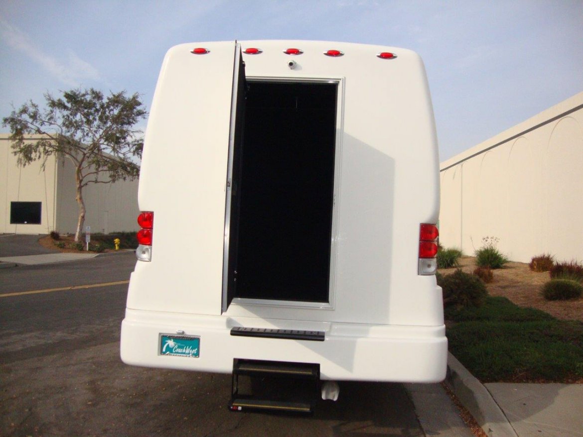 Executive Shuttle for Sale in Carson, CA - Photo 14