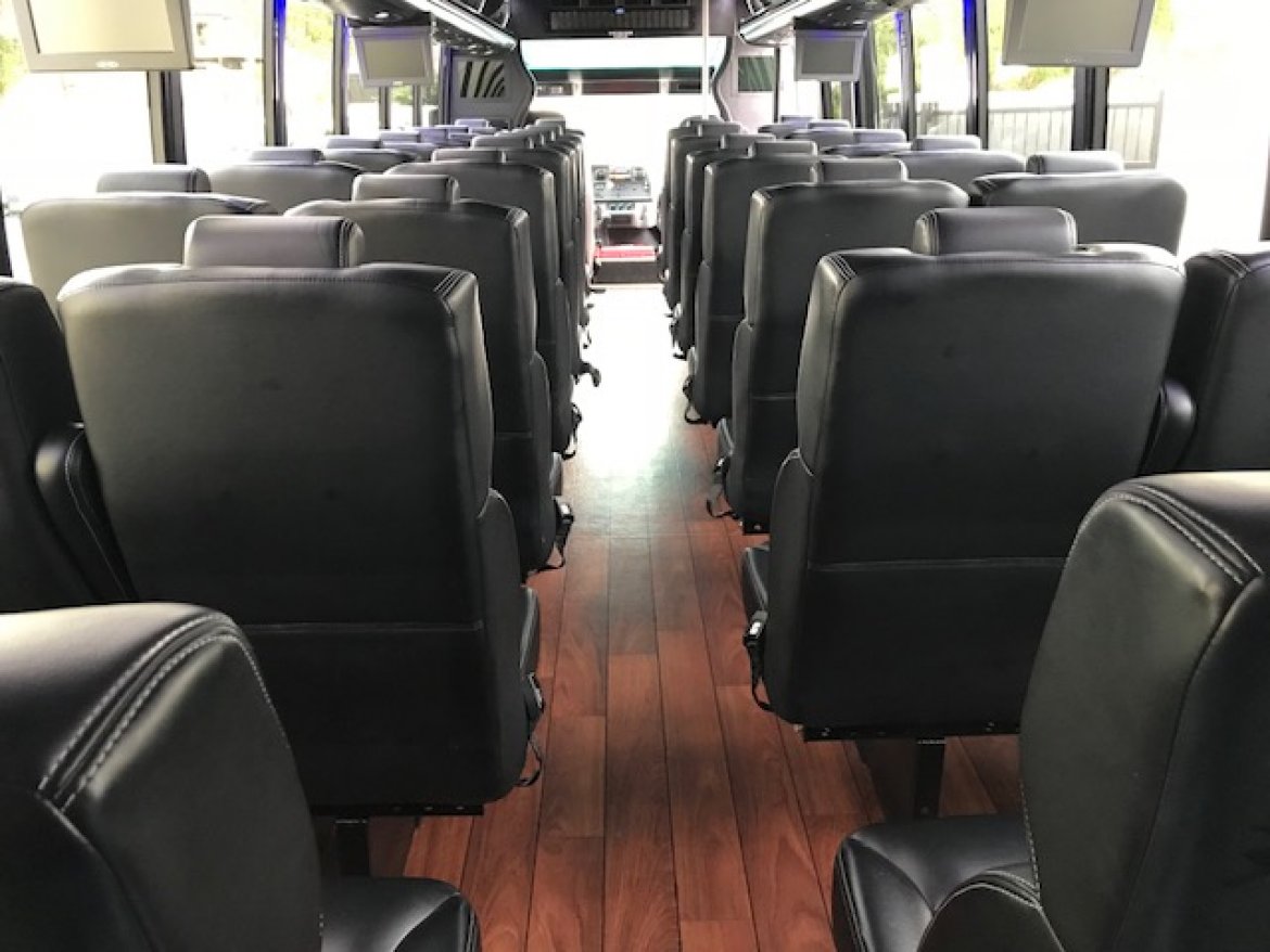 Shuttle Bus for Sale in Riverside, CA - Photo 13