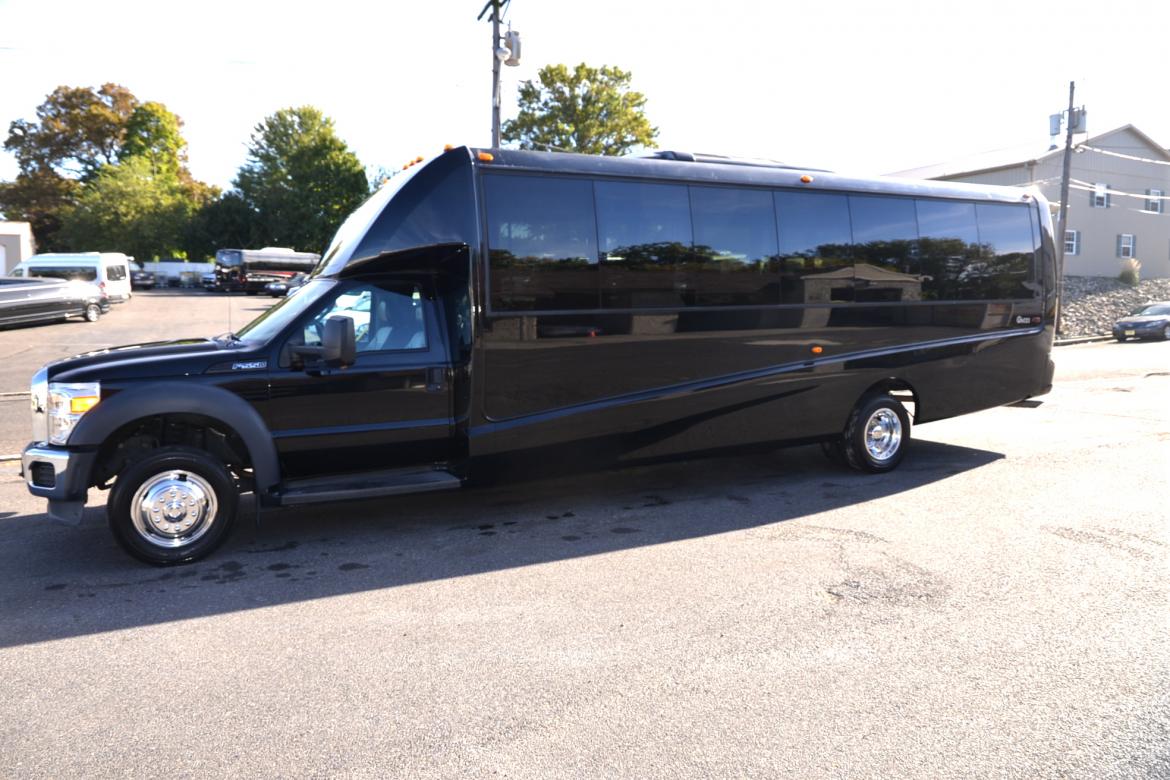 Shuttle Bus for Sale in Oaklyn, NJ - Photo 3