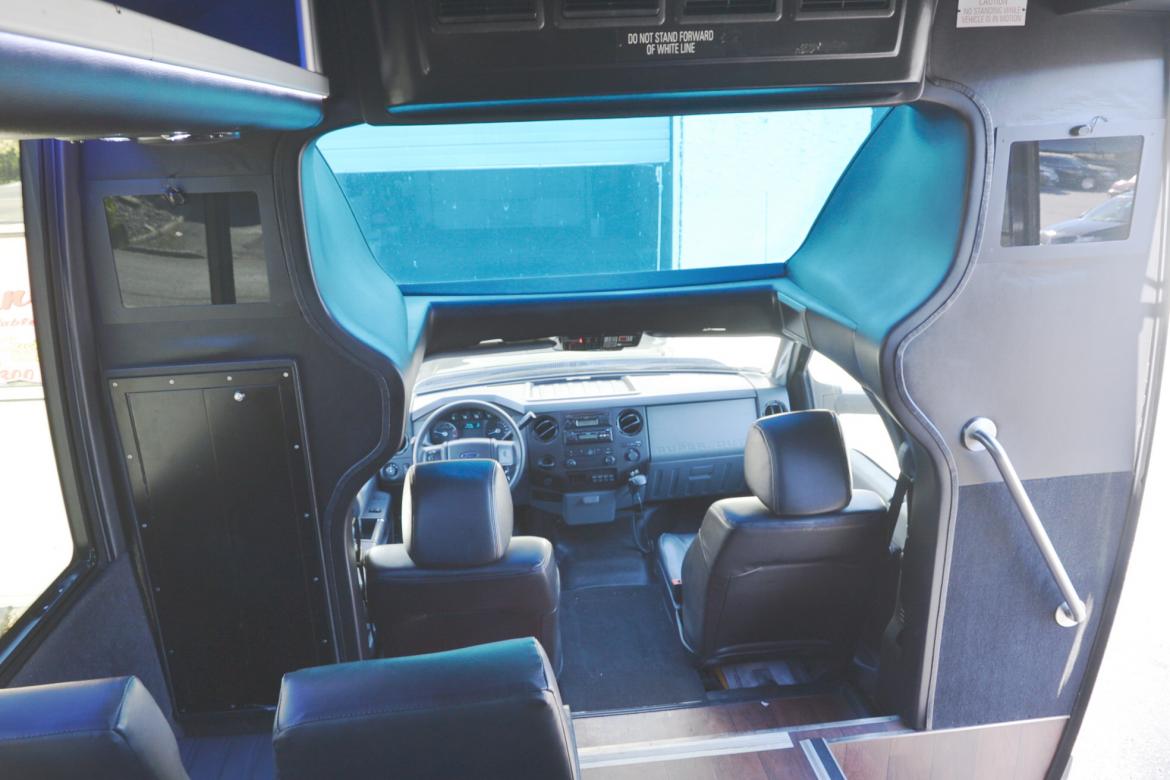Shuttle Bus for Sale in Oaklyn, NJ - Photo 8