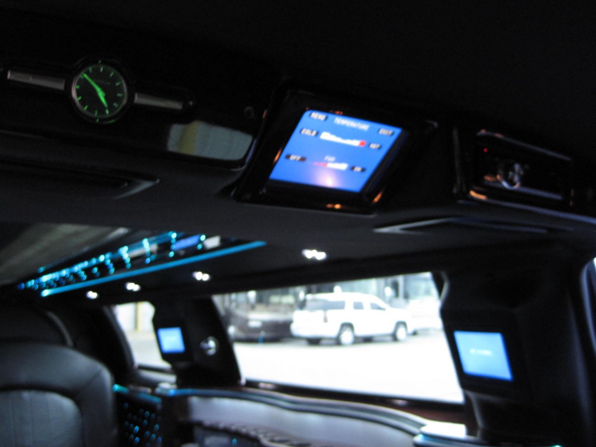 Limousine for Sale in Ozark, MO - Photo 17
