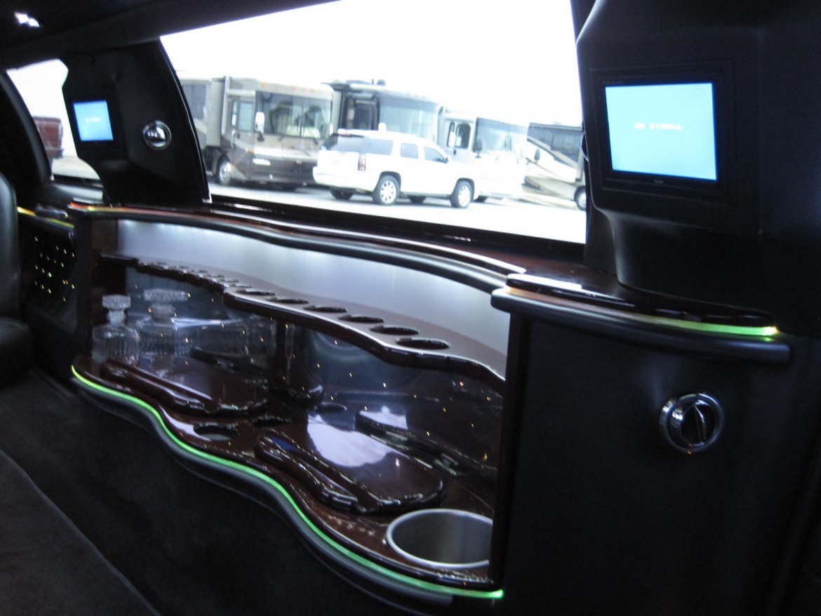 Limousine for Sale in Ozark, MO - Photo 20