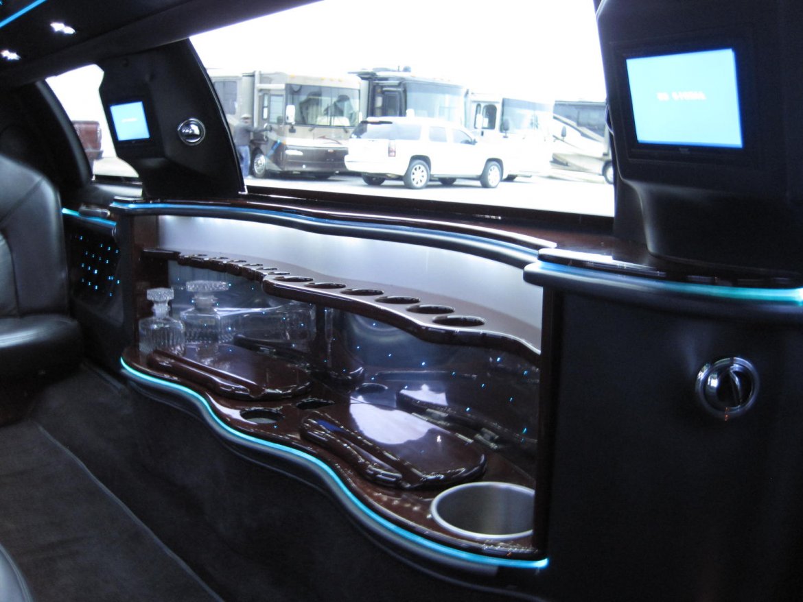 Limousine for Sale in Ozark, MO - Photo 21