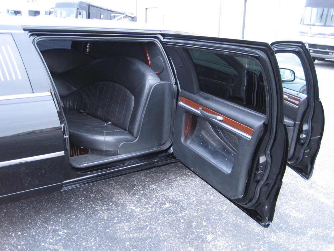 Limousine for Sale in Ozark, MO - Photo 22
