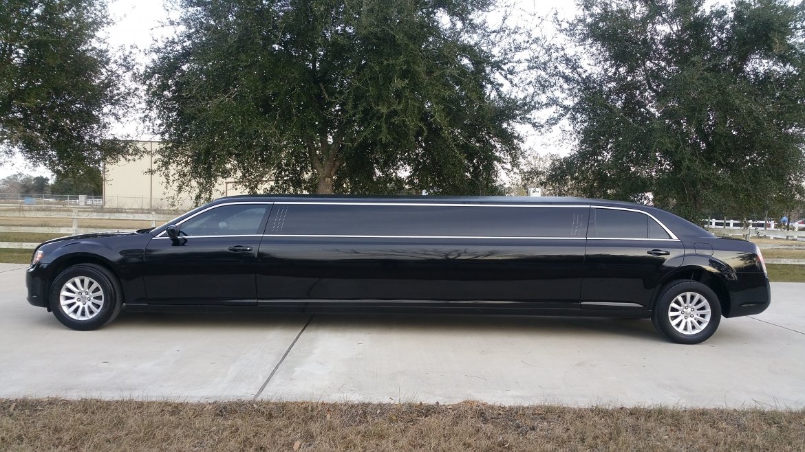 Limousine for Sale in Houston, TX - Photo 2