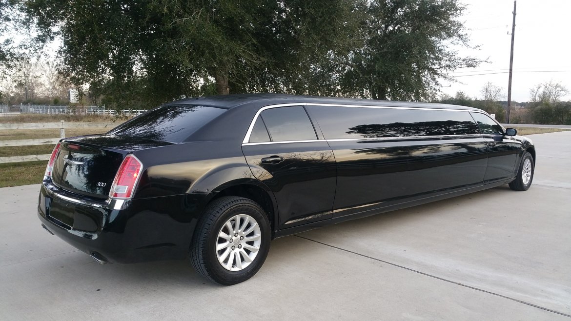Limousine for Sale in Houston, TX - Photo 7