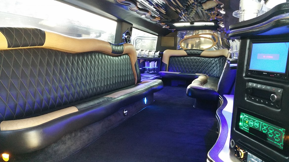 SUV Stretch for Sale in Houston, TX - Photo 13