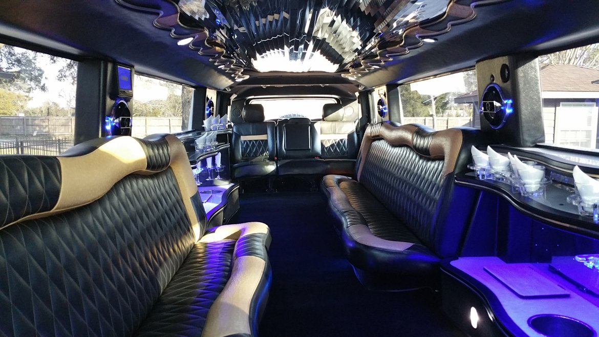 SUV Stretch for Sale in Houston, TX - Photo 14
