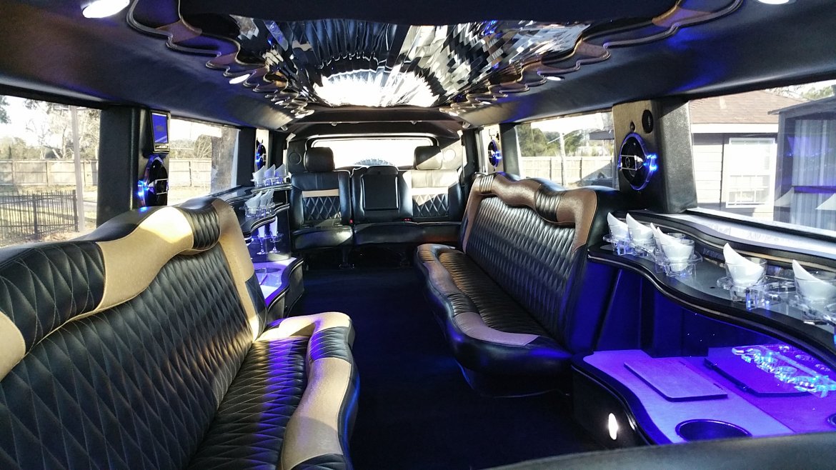 SUV Stretch for Sale in Houston, TX - Photo 16