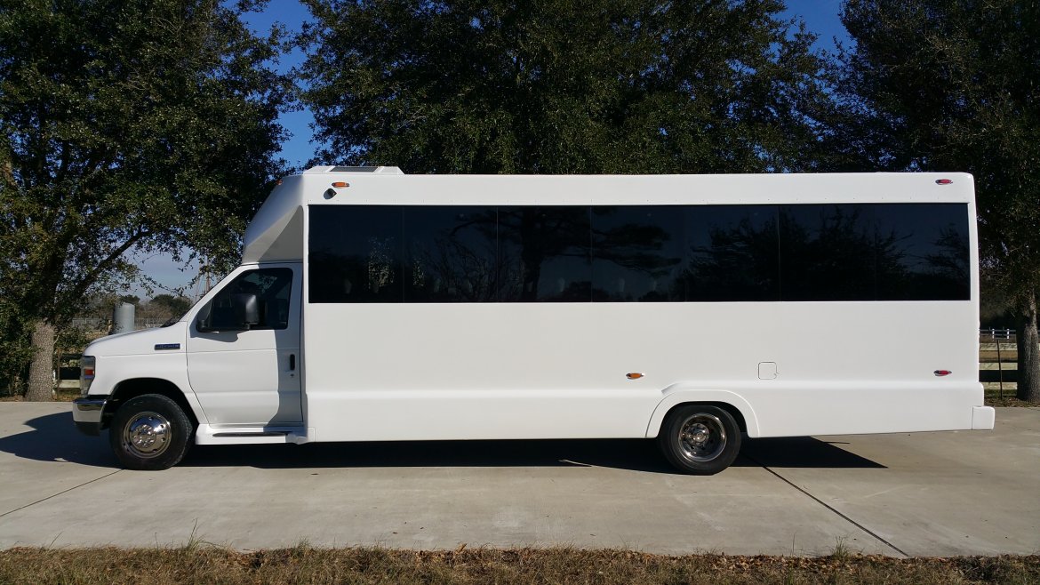 Limo Bus for Sale in Houston, TX - Photo 4