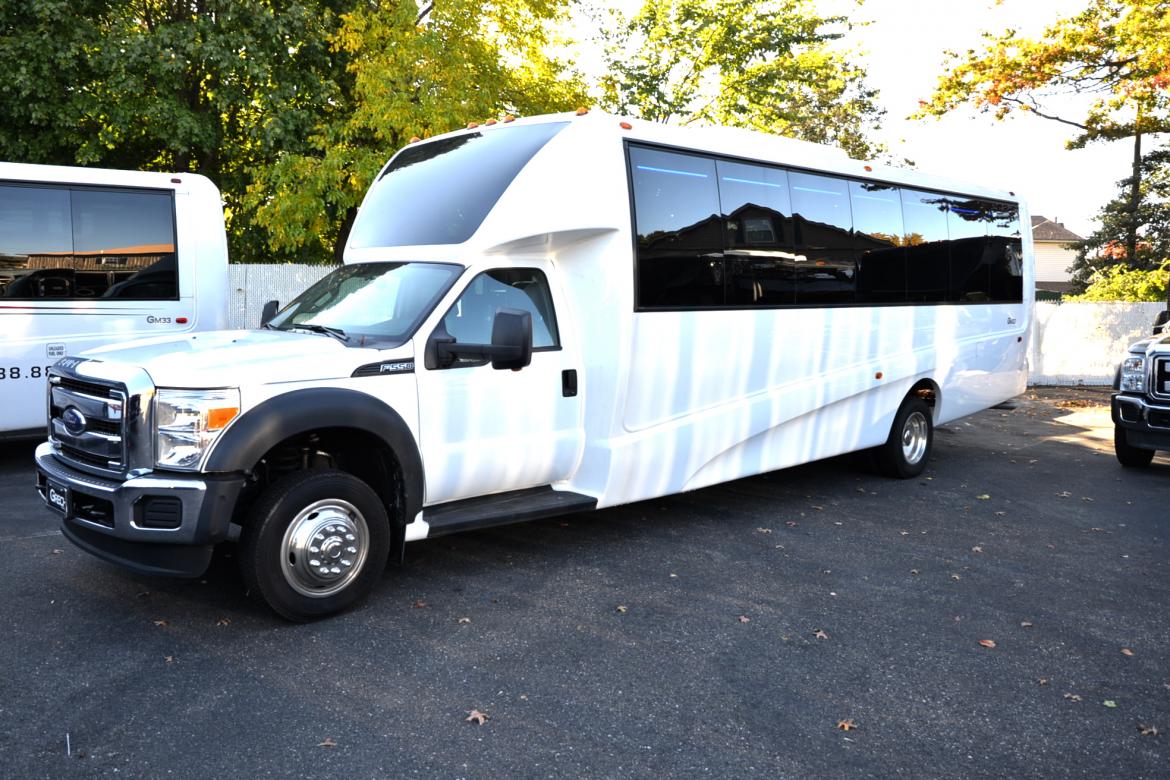 Shuttle Bus for Sale in Oaklyn, NJ - Photo 2