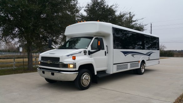 2008 Chevrolet C 5500  Limo Bus for Sale in Houston, TX - Main Photo