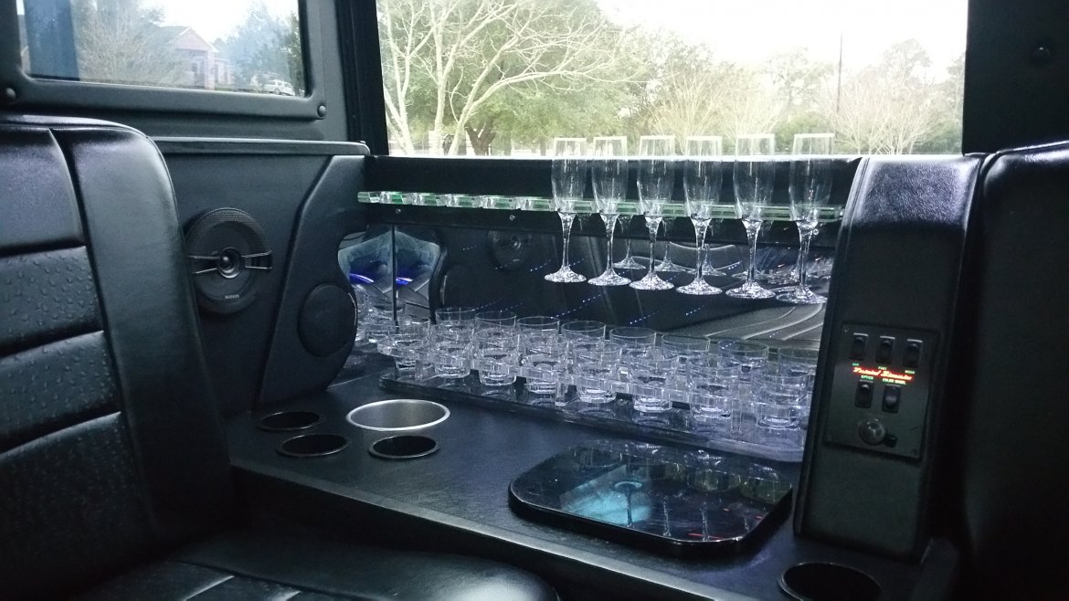 Limo Bus for Sale in Houston, TX - Photo 18