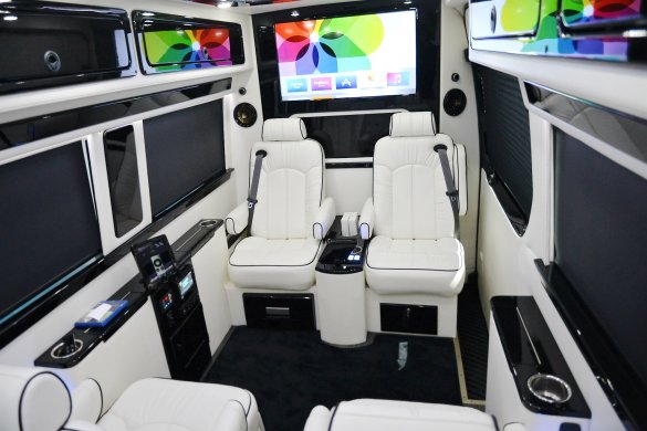 2017 Mercedes-Benz Sprinter 3500 Super Single Sprinter for Sale in Oaklyn, NJ - Photo 2