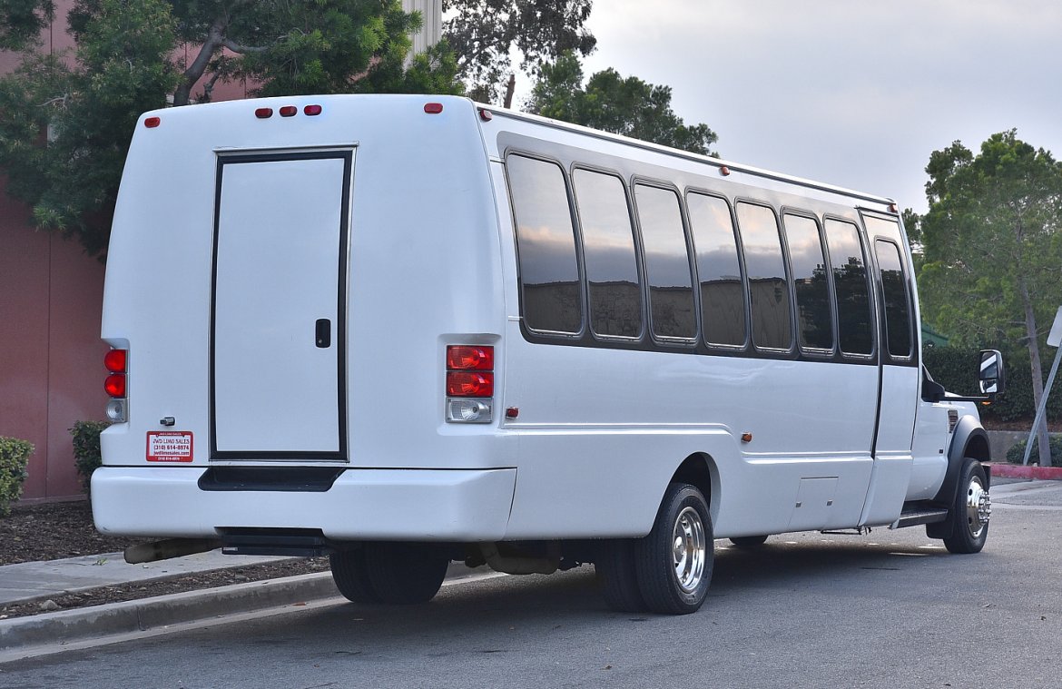 Limo Bus for Sale in Fontana, CA - Photo 4