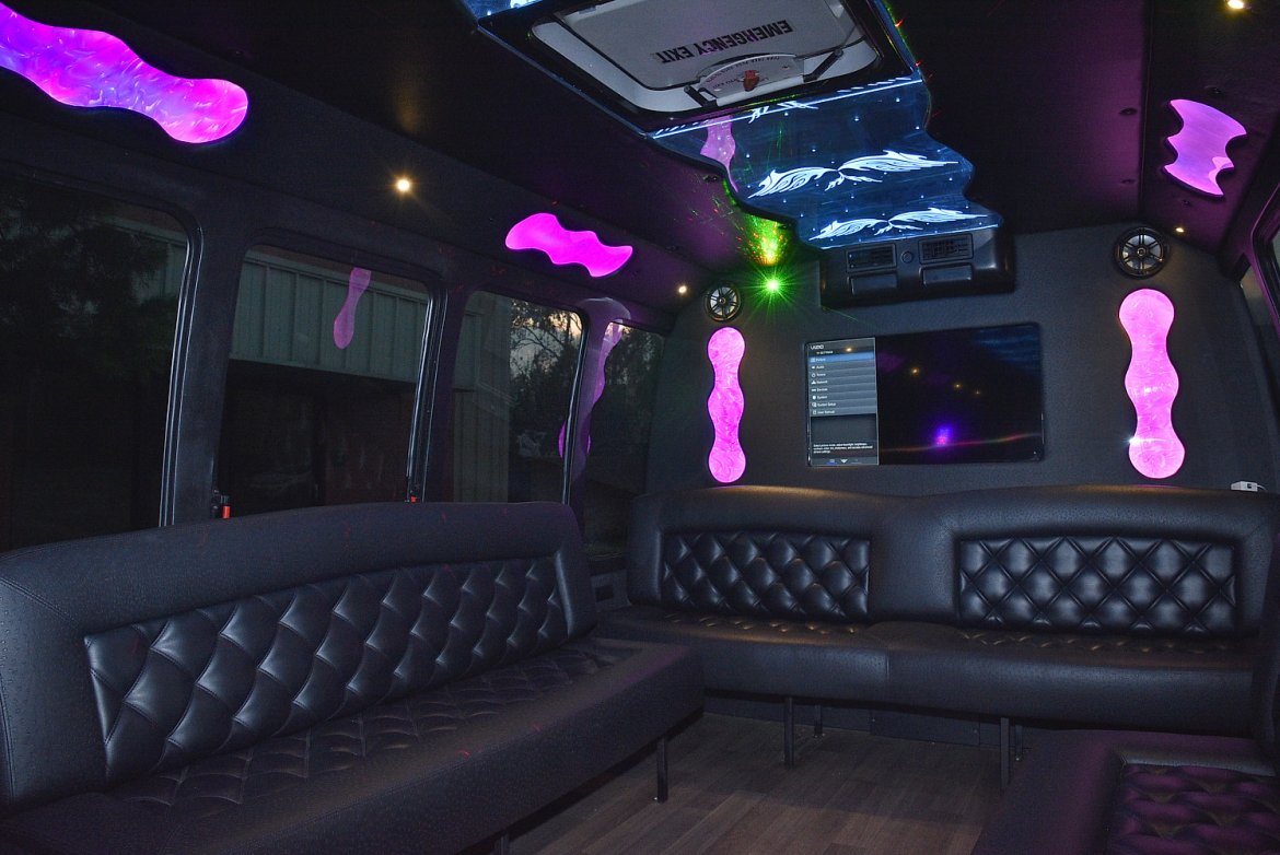 Limo Bus for Sale in Fontana, CA - Photo 11