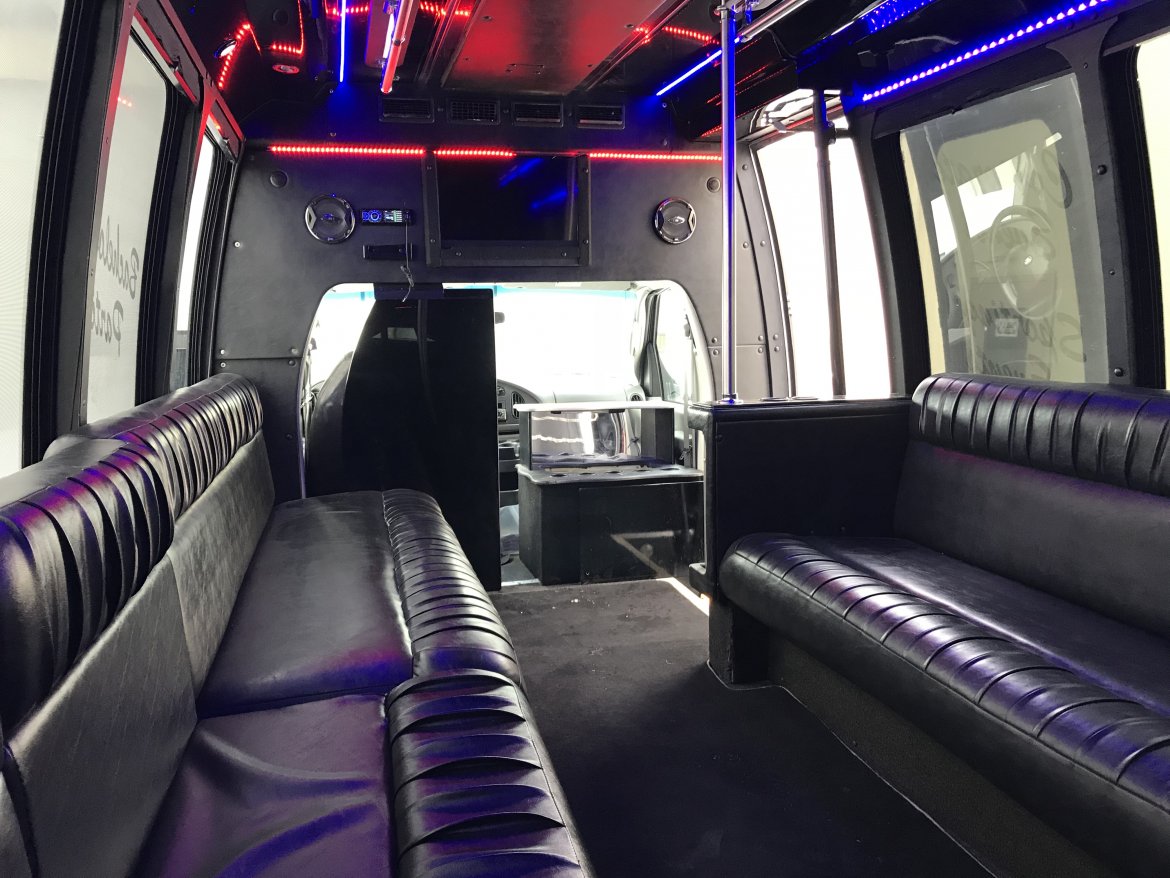Limo Bus for Sale in North East , PA - Photo 4