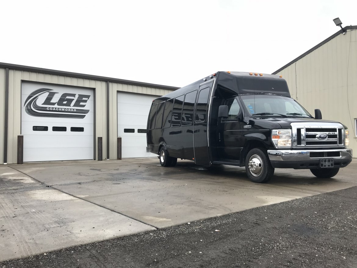 Limo Bus for Sale in North East , PA - Photo 2