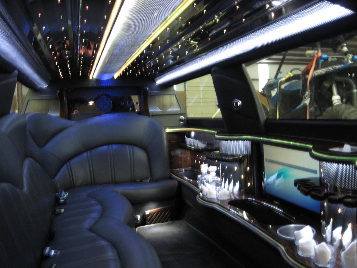 Limousine for Sale in Ozark, MO - Photo 30