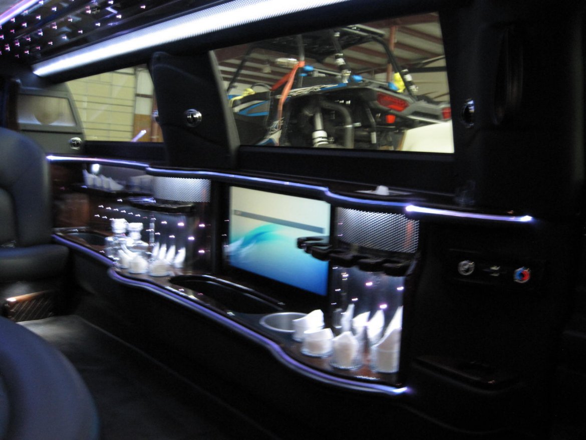 Limousine for Sale in Ozark, MO - Photo 24