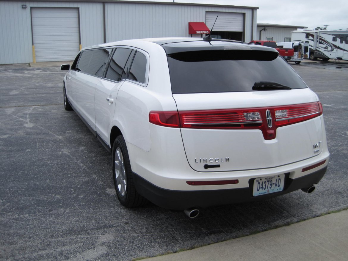 Limousine for Sale in Ozark, MO - Photo 12