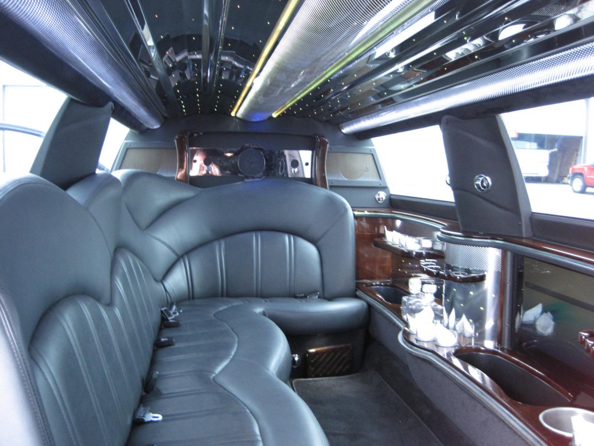 Limousine for Sale in Ozark, MO - Photo 17