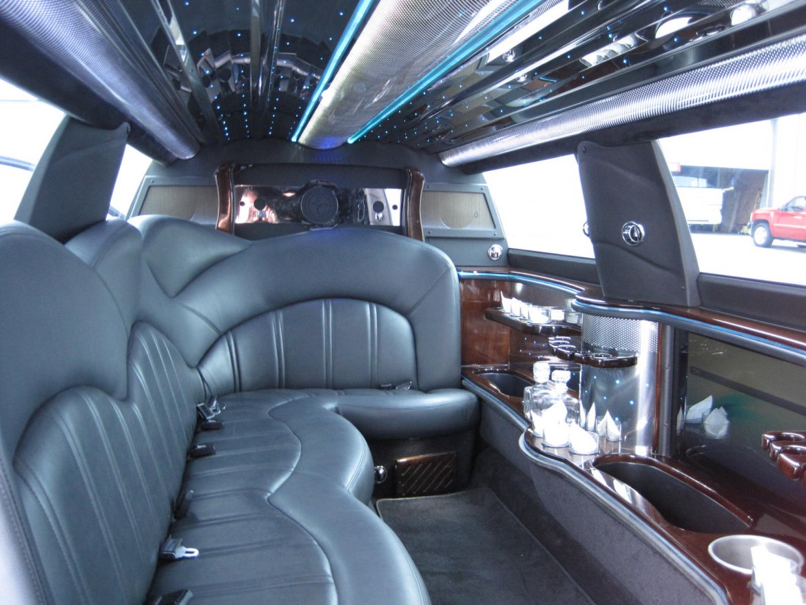 Limousine for Sale in Ozark, MO - Photo 36