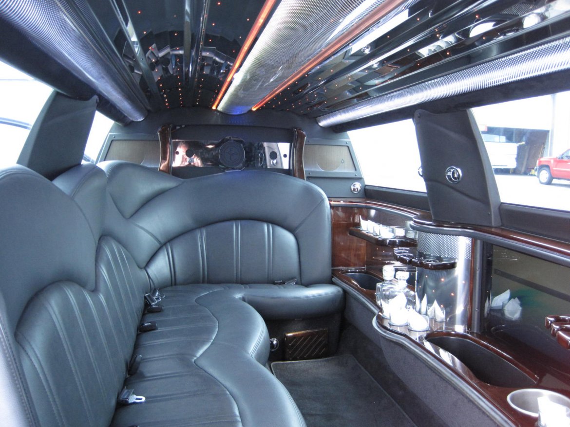 Limousine for Sale in Ozark, MO - Photo 37