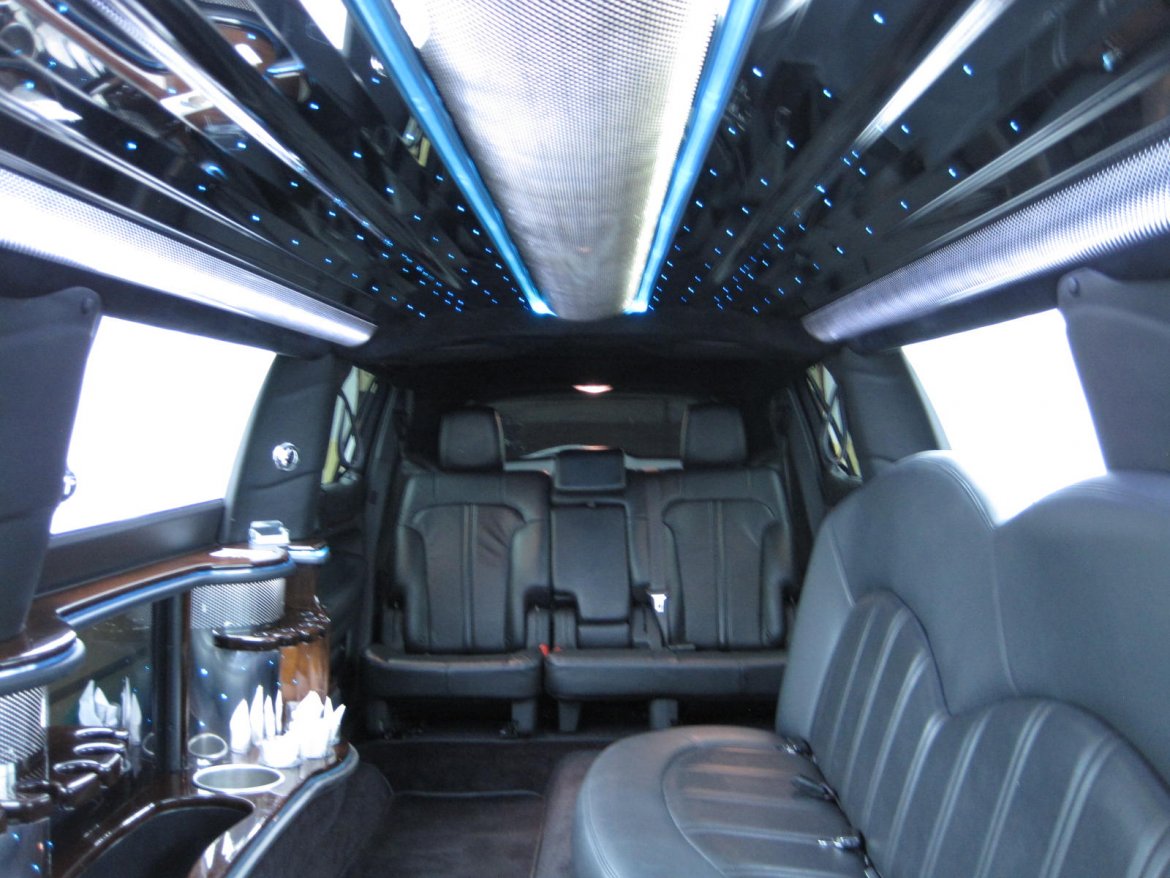 Limousine for Sale in Ozark, MO - Photo 39