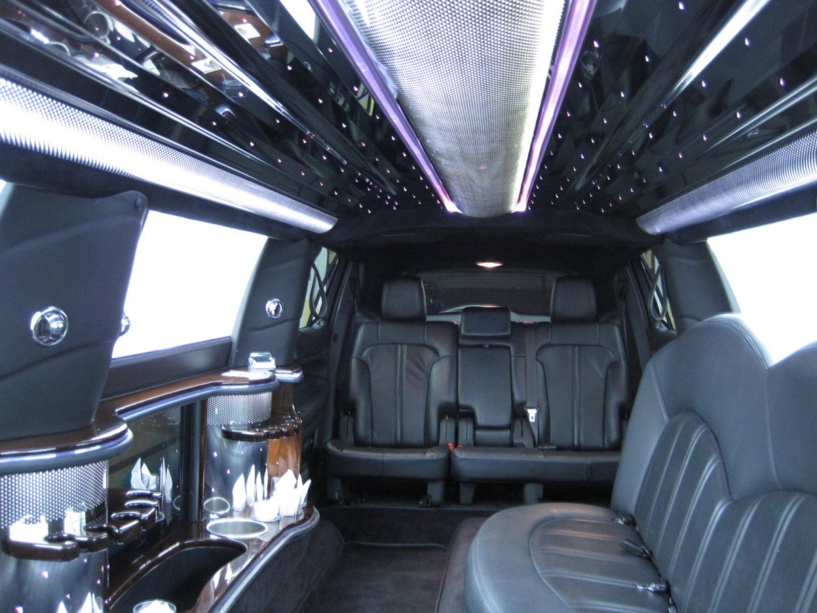 Limousine for Sale in Ozark, MO - Photo 34