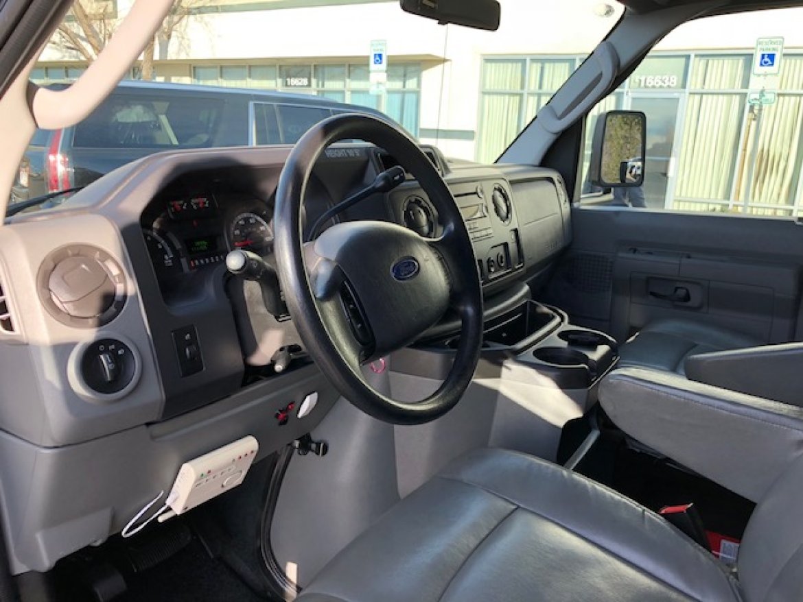 Limo Bus for Sale in Aurora, CO - Photo 16