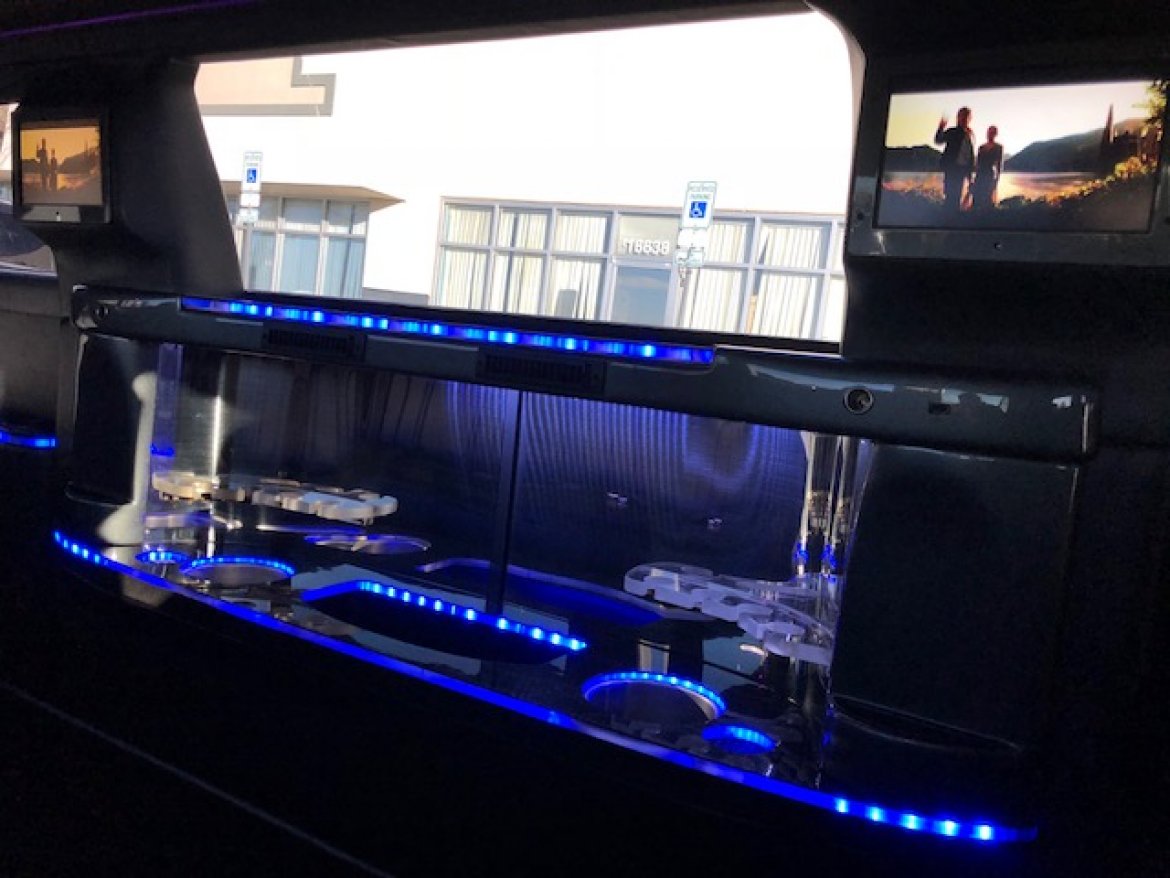 Limousine for Sale in aurora, CO - Photo 6